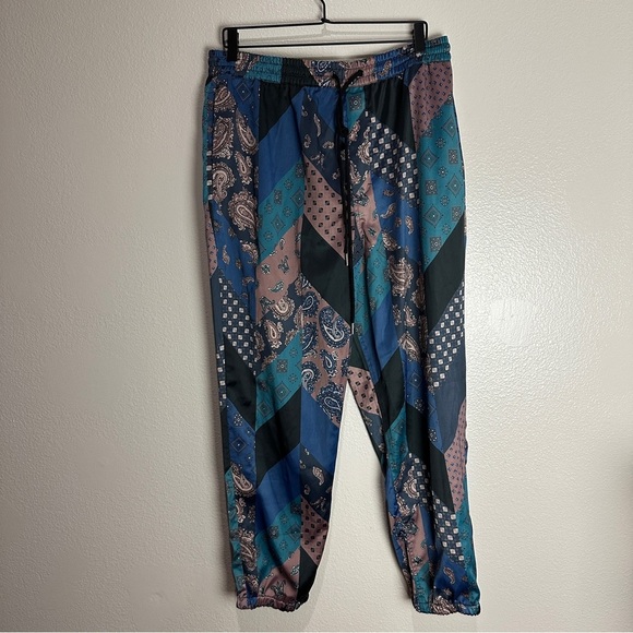 Urban Outfitters Sweatpants Size XL - Picture 1 of 9